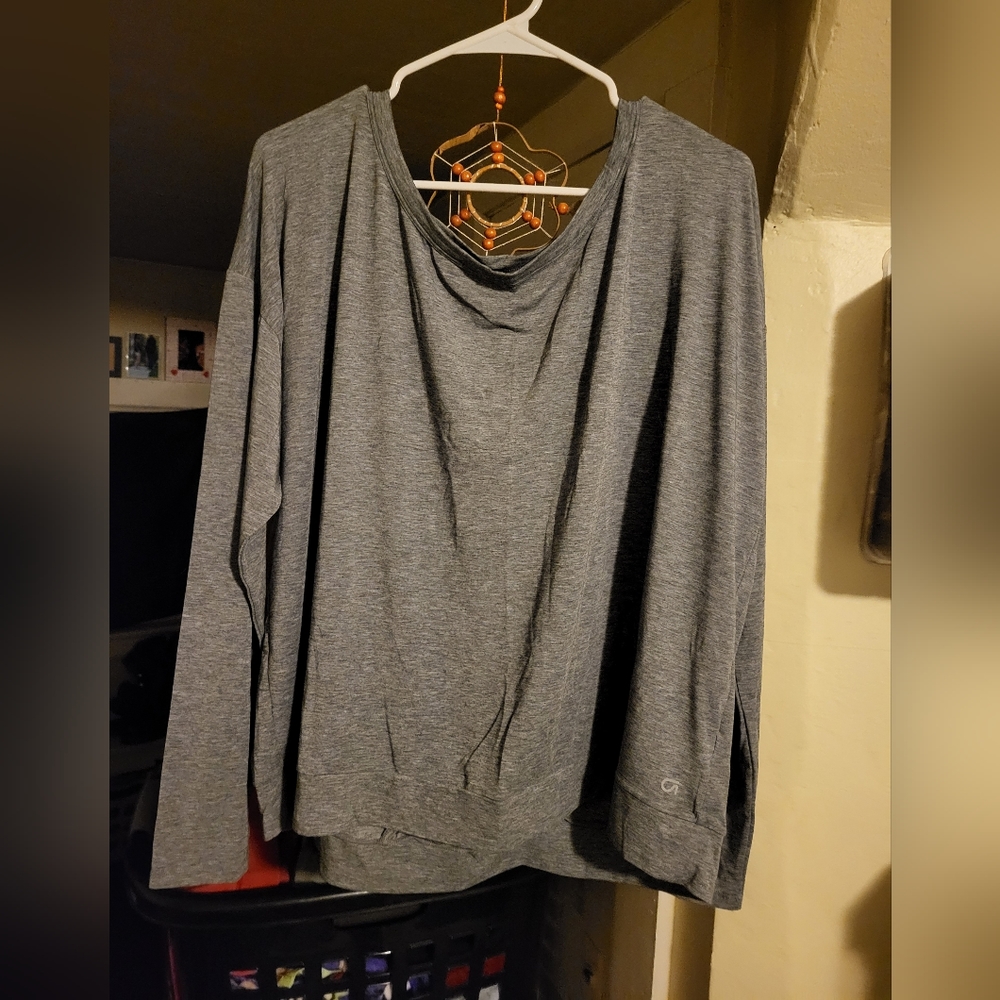 Gap fit breathe lightweight yoga shirt, women's xl. NWOT.